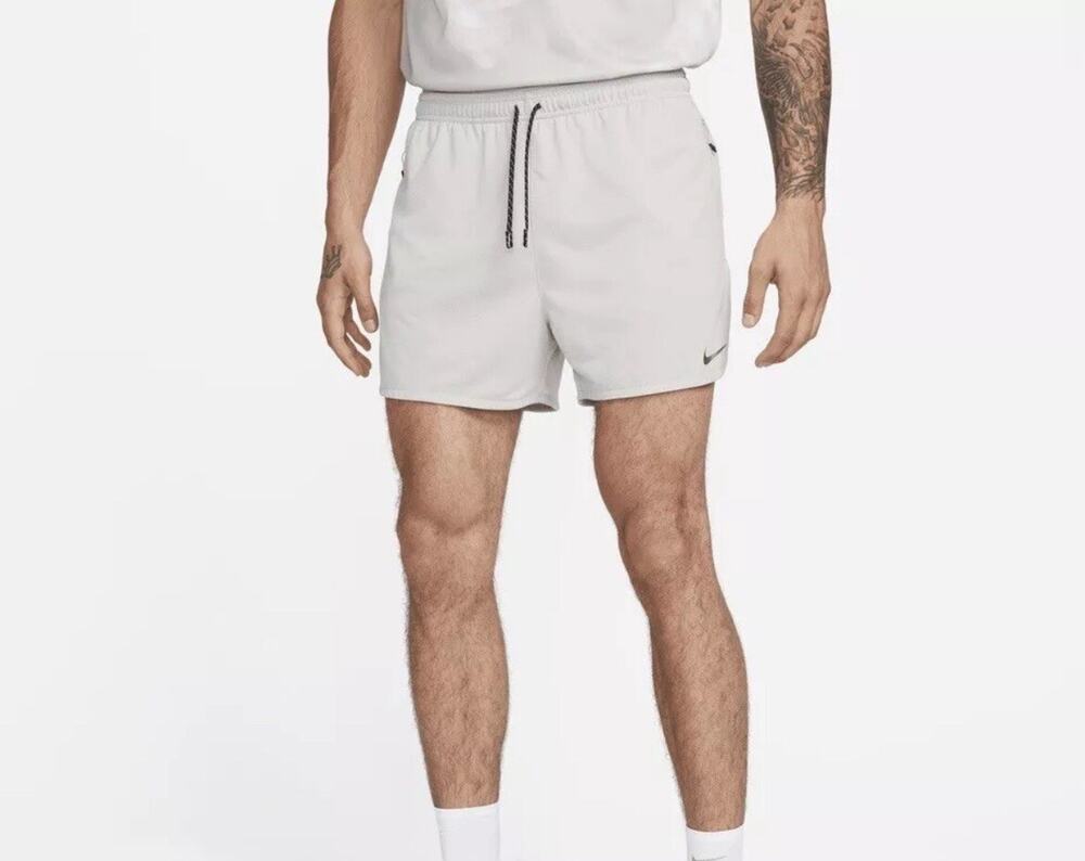 Nike Men’s Running Division Shorts 2-in-1 4" KHAKI BEIGE ORE Size 2XL FB6870-012